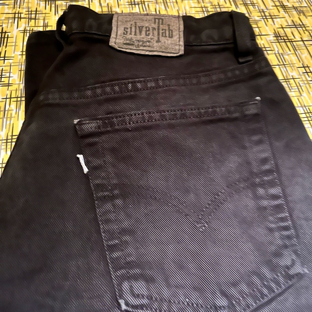 Vintage Levi’s SilverTab Wide Leg Button Fly Jeans Sz M 11/12